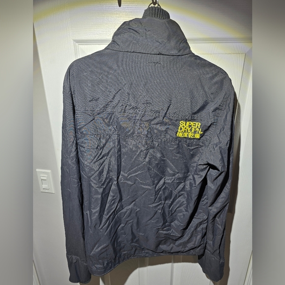 SUPERDRY The Windcheater jacket size M - Picture 2 of 5